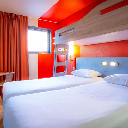 Отель Ibis Budget Paris Porte De
