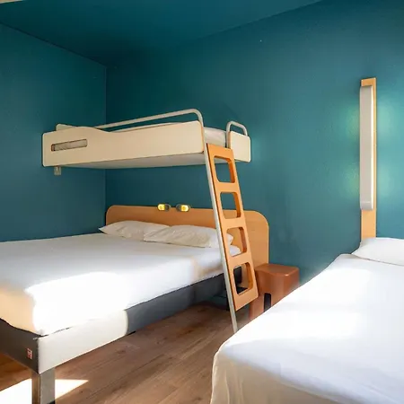 Ibis Budget Paris Porte De Hotel 2*
