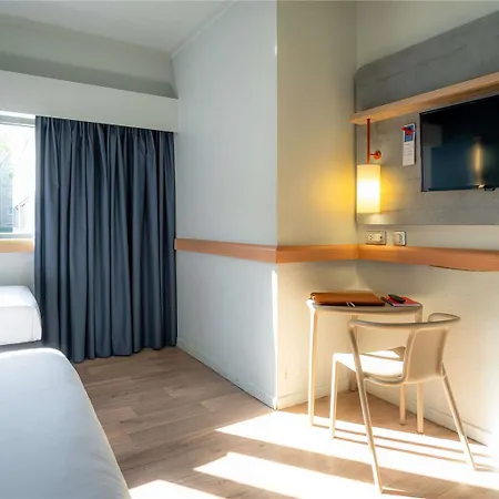 Ibis Budget Paris Porte De 2* Pantin