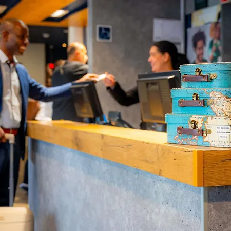 Hotel Ibis Budget Paris Porte De