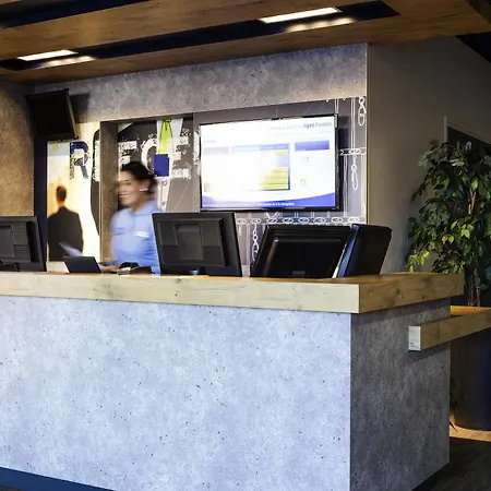 Hotel Ibis Budget Paris Porte De